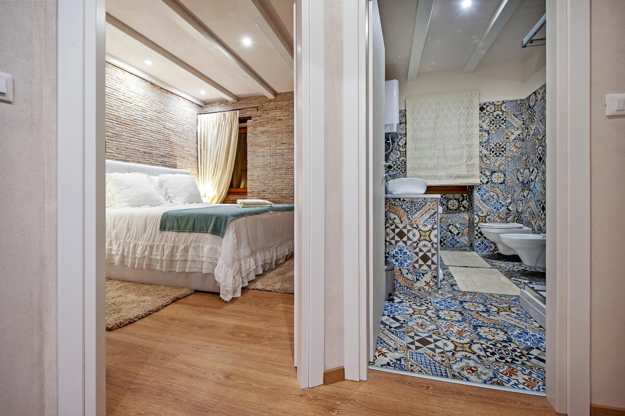 Apartments Casa De Amicis Rovinj Dış mekan fotoğraf